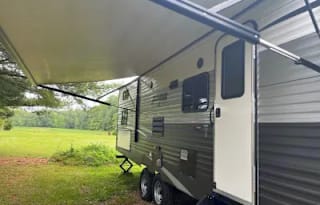 Kruczynski Aveng Adventure Kid and Pet Trailer!