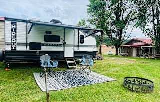 2022 Keystone Hideout 176BH