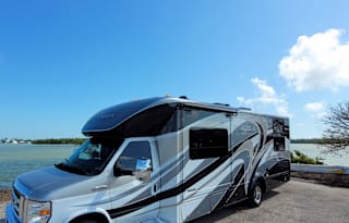 Located in Naples FL. Sleeps 6. Easy to Drive.