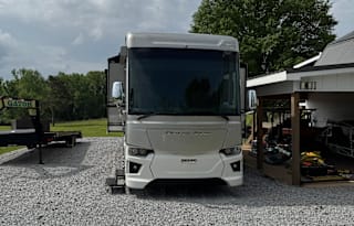2021 Newmar Dutch Star 4369***Ultra Luxurious***