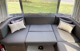 Glamping in the DMV-'22 Airstream Globetrotter