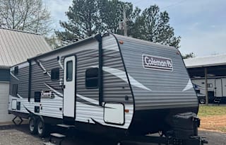 2018 Coleman Lantern HAL695