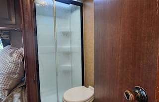 Beautiful Class C Mercedes RV in Prescott, AZ