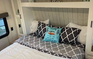 2022 Keystone RV Hideout 272BH