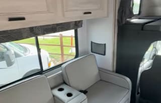 2024 Forest River RV Sunseeker Classic 2860DS Ford