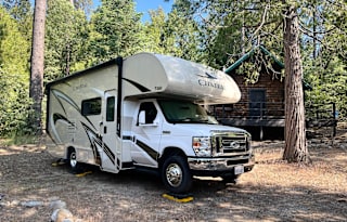 *Cosmo* the  24ft TECHY RV w/ everything you need