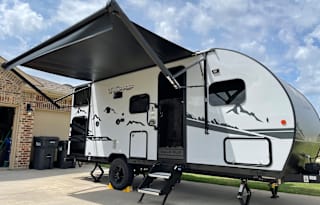 Wolf Pup Family Glamper Camper