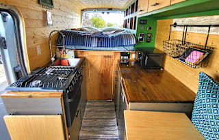 2019 Ford Transit High Roof off the grid(Poseidon)
