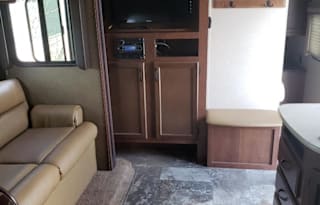 2015 Jayco Jay Flight 28 ft