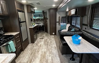 Summer Time Blues 2018 CrossRoads Zinger ZR280BH