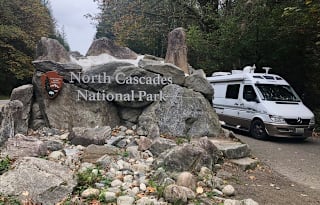 2006 Roadtrek Adventurous RS