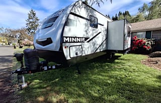 2023 Winnebago Minnie Winnie 2529RG