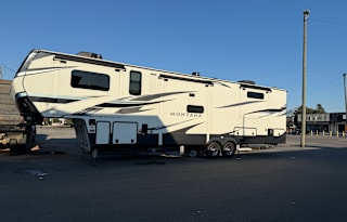 2020 Keystone RV Montana 3761FL