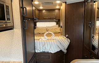 2020 Thor Motor Coach Freedom Elite 22HE