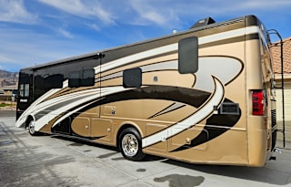 2017 Thor Motor Coach Palazzo 36.3