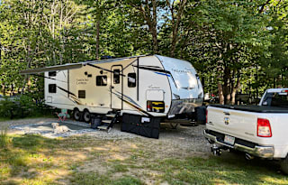 2022 Coachmen RV Freedom Express Select 31SE