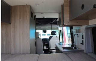 2022 Winnebago Solis PX59