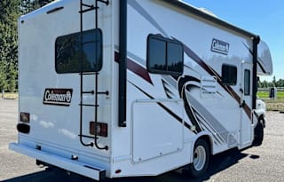 "UNLIMITED MILES* 2022 Coleman | SLEEPS 6 | 23'
