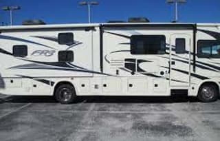 2021 Ford Forest River FR3