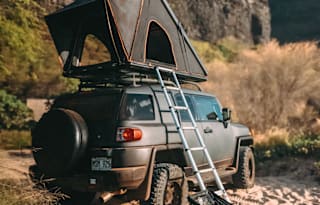 Fully Decked Lifted 4WD Black FJ Cruiser!