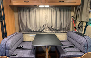 2014 Thor Motor Coach Four Winds 23A