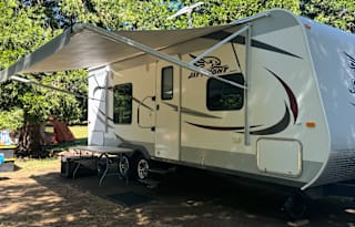 The Price is Right! *Fun, Family and Dog Friendly*