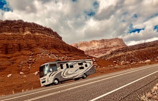 2018 Thor Motor Coach Windsport 34J