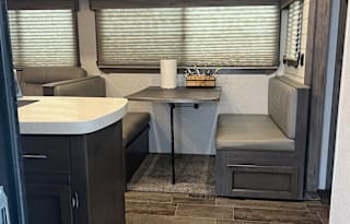2021 CrossRoads RV Sunset Trail SS331BH