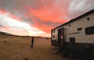 Mountaineer- Loaded Solar, half-ton ok bunkhouse