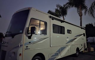 Winnebago Sunstar 29V