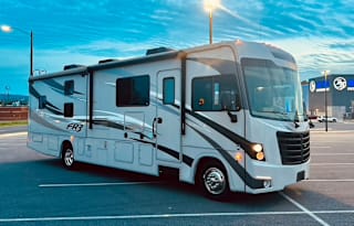 "Wander Woman" 2016 FR3 Motorhome
