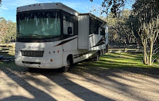2011 Forest River RV Georgetown VE 327DS