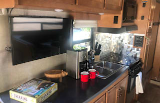 Super Clean 2019 Winnebago Minnie Winnie 31K