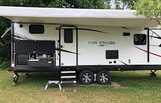 2019 Cruiser Fun Finder XTREME LITE 27BH