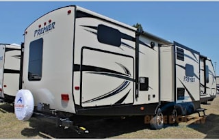 2016 keystone bullet premier. Delivery available