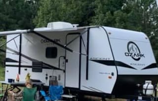 2021 Ozark 1650BH Amazingly Cute and Spacious