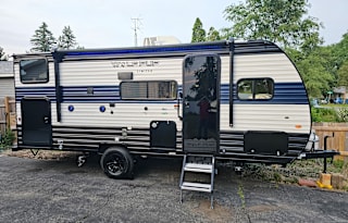 2023 Forest River RV Cherokee Wolf Pup 17lw