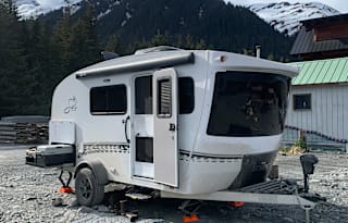 2022 inTech RV Sol Horizon