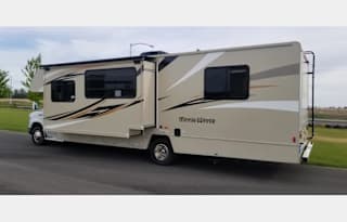 Stunning Winnebago with all space you could want!