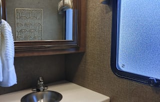 2017 Thor Motor Coach Palazzo 36.3