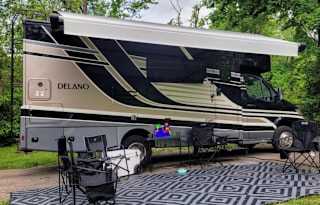 Demi Delano Luxurious and Easy to Drive 2021 Benz