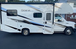 2023 Thor Motor Coach Geneva 22VA