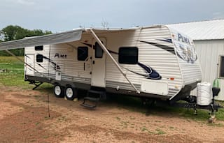 3 Seasons Camper Rentals