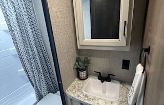 Jayco 26F Sleeps 8