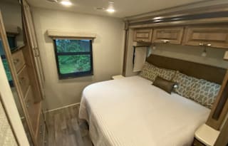 Leticia's 2019 Jayco Precept