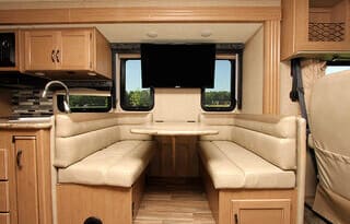 2018 Thor Motor Coach ACE 30.2