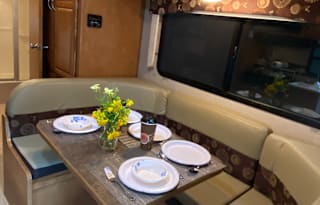 2016 Winnebago Minnie Winnie 22R