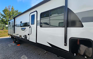 2024 Forest River RV Salem 32BHDSX