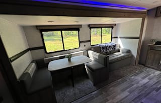 2022 CrossRoads RV Zinger Lite ZR270BH