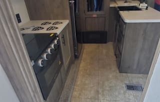 Campers Delight TOYHAULER
